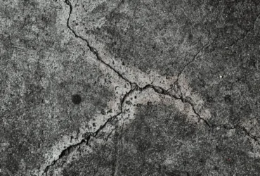 Self-Healing Construction Materials: How Structures Can Repair Themselves